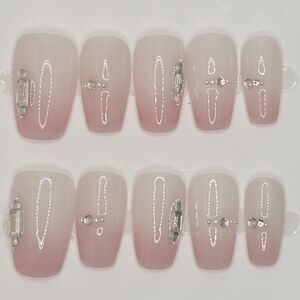 Medium Press-On Nails Pink Ombre Press-On Nails with Rhinestones nail charms-M10